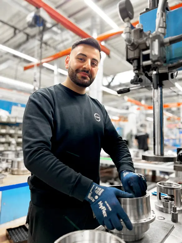 Safak Kaya: Ausbilder im Bereich Montage von Planetengetrieben