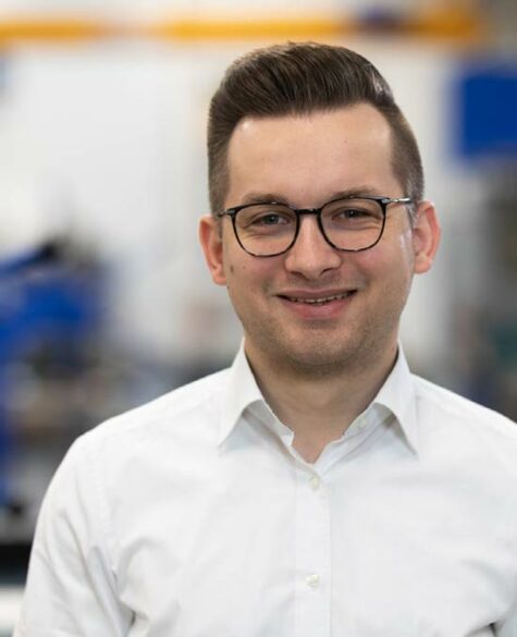 Robin Schuh is a controller and one of our commercial experts