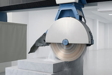 Die Sicherheitsfunktion SLS erleichtert die Inbetriebnahme von Brückensägen